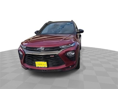 Certified 2023 Chevrolet TrailBlazer RS w/ Sun and Liftgate Package image 3