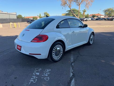 Used 2014 Volkswagen Beetle 2.5 image 9