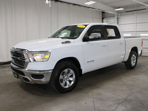 Used 2024 RAM 1500 Laramie image 4