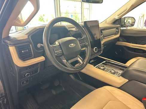 Used 2024 Ford Expedition Max Platinum AWD/4WD image 27