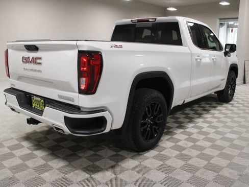 Used 2025 GMC Sierra 1500 Elevation AWD/4WD image 11