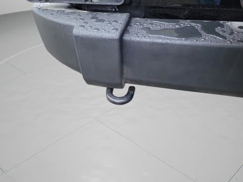 Used 2010 Jeep Wrangler Unlimited Islander image 27