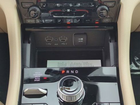 Used 2024 Jeep Grand Cherokee Limited 4xe w/ Luxury Tech Group II image 19