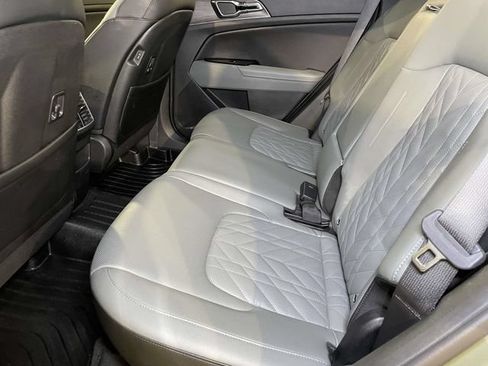 Used 2023 Kia Sportage X-Pro Prestige AWD/4WD image 19