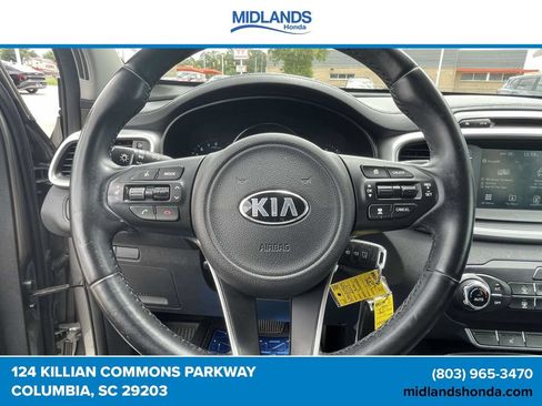 Used 2017 Kia Sorento FWD w/ LX Convenience Package image 30