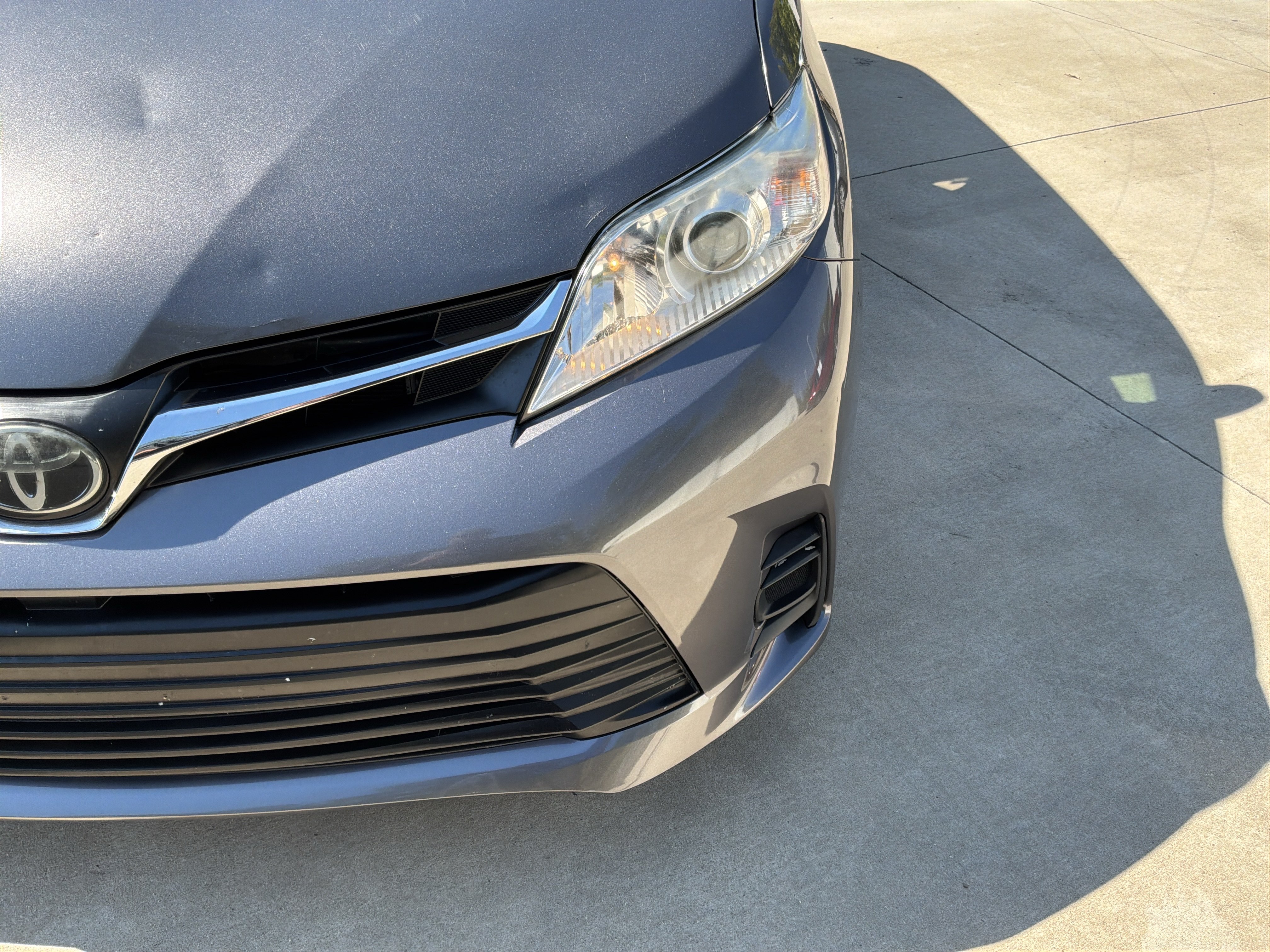Used 2019 Toyota Sienna LE FWD image 6