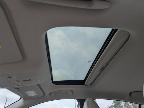 New 2026 Nissan Sentra SL w/ Floor Mat Package image 20