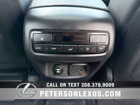 Used 2022 Hyundai Palisade SEL w/ Premium Package image 18