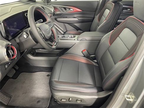 New 2026 Chevrolet Equinox EV RS image 2