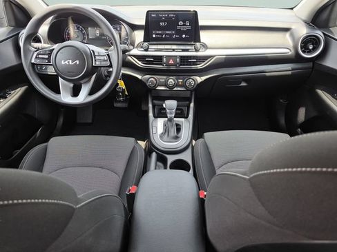 Certified 2023 Kia Forte LXS w/ LXS Technology Package FWD image 22