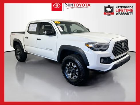 Used 2023 Toyota Tacoma TRD Off-Road image 1