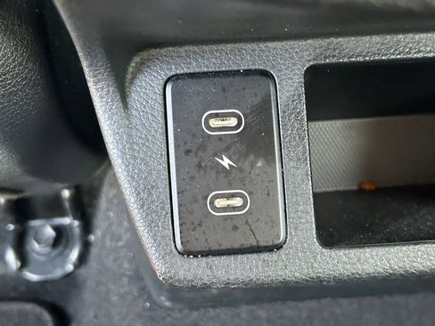 Used 2025 Kia Seltos S image 20