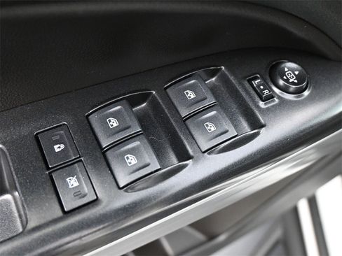 Used 2022 Chevrolet Colorado ZR2 image 4