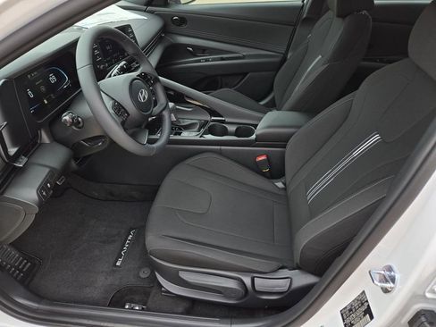 New 2026 Hyundai Elantra SEL Sport Premium FWD image 14