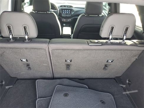 Certified 2023 Chevrolet TrailBlazer RS w/ Convenience Package image 8