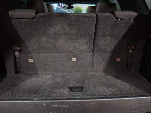 Used 2018 GMC Yukon SLE image 44