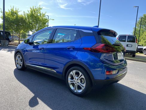 Used 2020 Chevrolet Bolt LT image 7