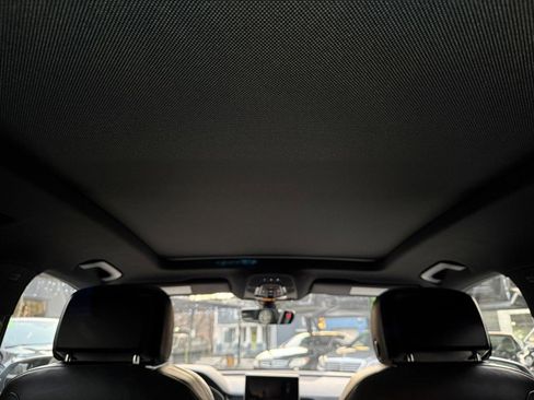 Used 2018 Audi SQ5 Premium Plus w/ Navigation Package image 33