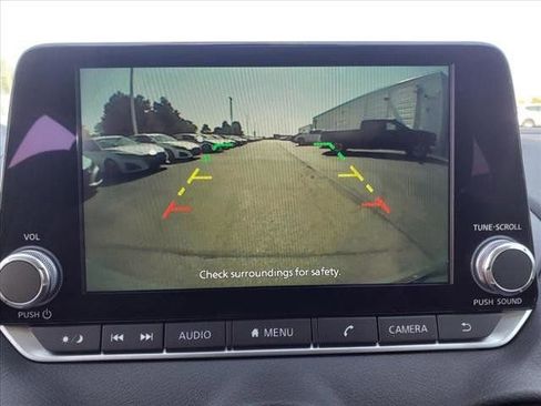 New 2025 Nissan Sentra SV image 12