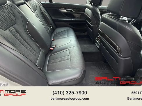 Used 2016 BMW 750i xDrive AWD/4WD image 24
