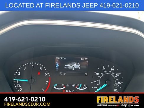 Used 2022 Ford Escape SE image 27