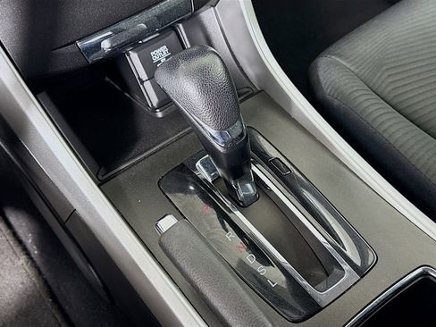Used 2015 Honda Accord LX image 16