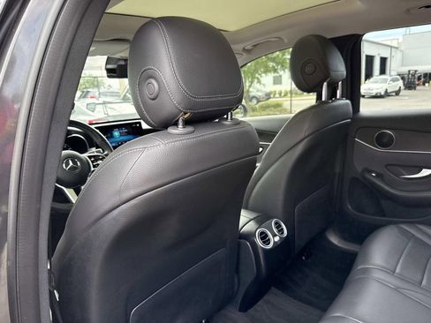 Used 2021 Mercedes-Benz GLC 300 image 14