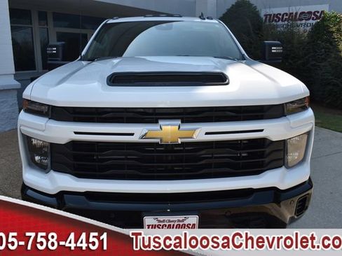 New 2026 Chevrolet Silverado 2500 Custom w/ Custom Value Package AWD/4WD image 4