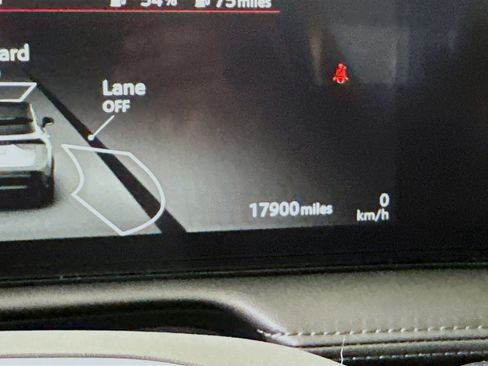 Used 2023 Nissan Ariya FWD image 19