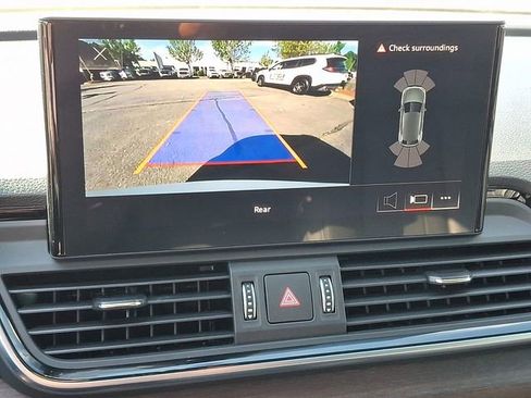 Used 2022 Audi Q5 2.0T Premium w/ Convenience Package image 14