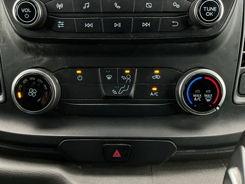 Used 2022 Ford Transit 350 DRW image 20