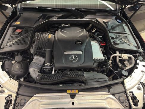 Used 2015 Mercedes-Benz C 300 Luxury image 30