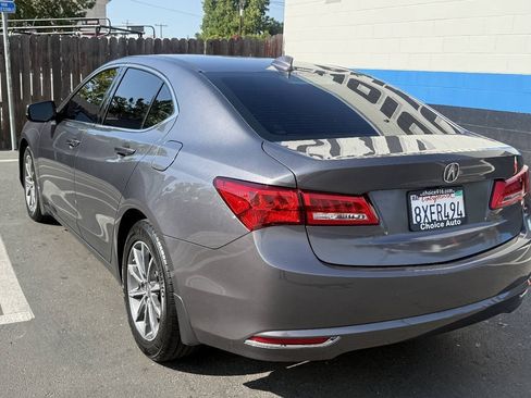 Used 2019 Acura TLX FWD image 4
