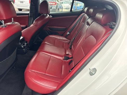 Used 2022 Kia Stinger GT-Line image 15