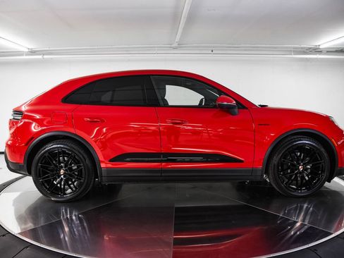 New 2026 Porsche Macan Electric image 8