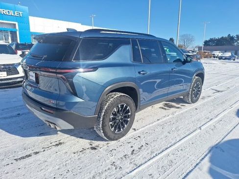 New 2026 Chevrolet Traverse Z71 w/ Enhanced Driving Package image 3