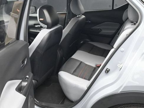 Used 2024 Nissan Kicks SR w/ SR Premium Package FWD image 23