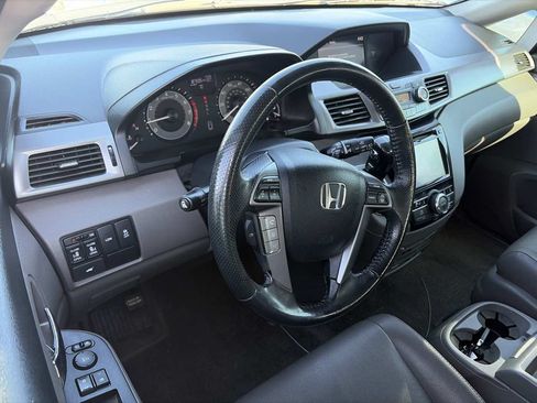 Used 2014 Honda Odyssey EX-L image 2