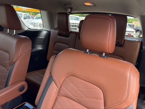 Used 2022 Nissan Pathfinder Platinum w/ Cargo Package AWD/4WD image 44