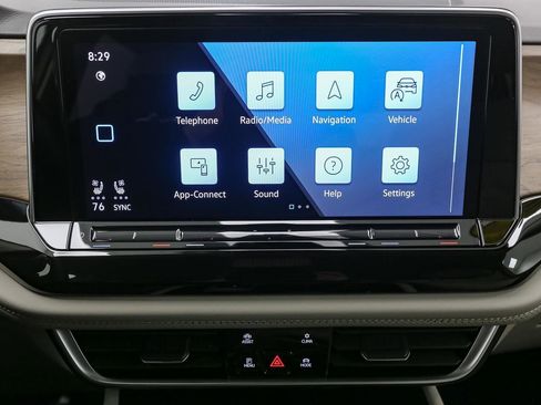 Used 2025 Volkswagen Atlas SE w/ Black Wheel Package image 27