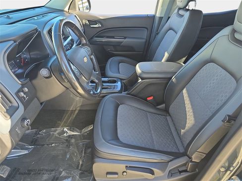 Used 2017 Chevrolet Colorado Z71 image 17