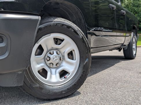 Used 2025 RAM 1500 Tradesman AWD/4WD image 32