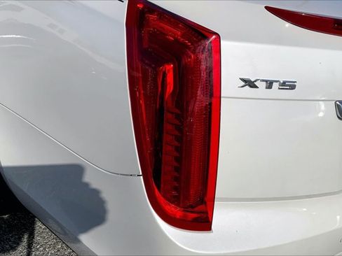 Used 2016 Cadillac XTS Luxury w/ Driver Awareness Package FWD image 27