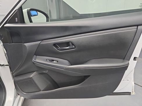 Used 2024 Nissan Sentra S FWD image 47