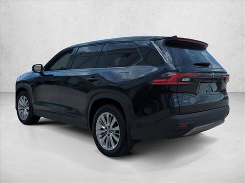 Certified 2025 Toyota Grand Highlander AWD image 7