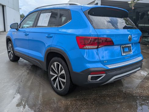 Certified 2024 Volkswagen Taos SE FWD image 5