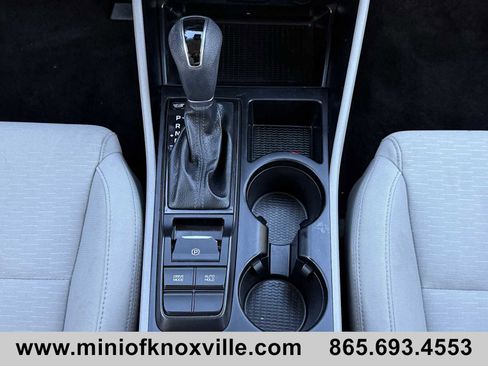 Used 2019 Hyundai Tucson SE image 18