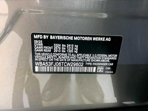 New 2026 BMW 530i xDrive w/ Premium Package image 21