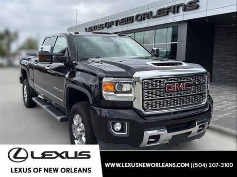 Used 2019 GMC Sierra 3500 Denali w/ Duramax Plus Package AWD/4WD image 1