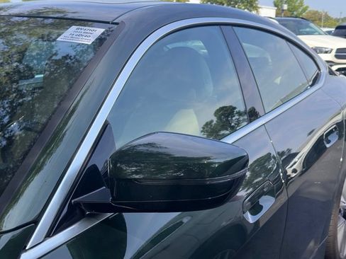 Used 2023 BMW i4 eDrive35 w/ Premium Package RWD image 10